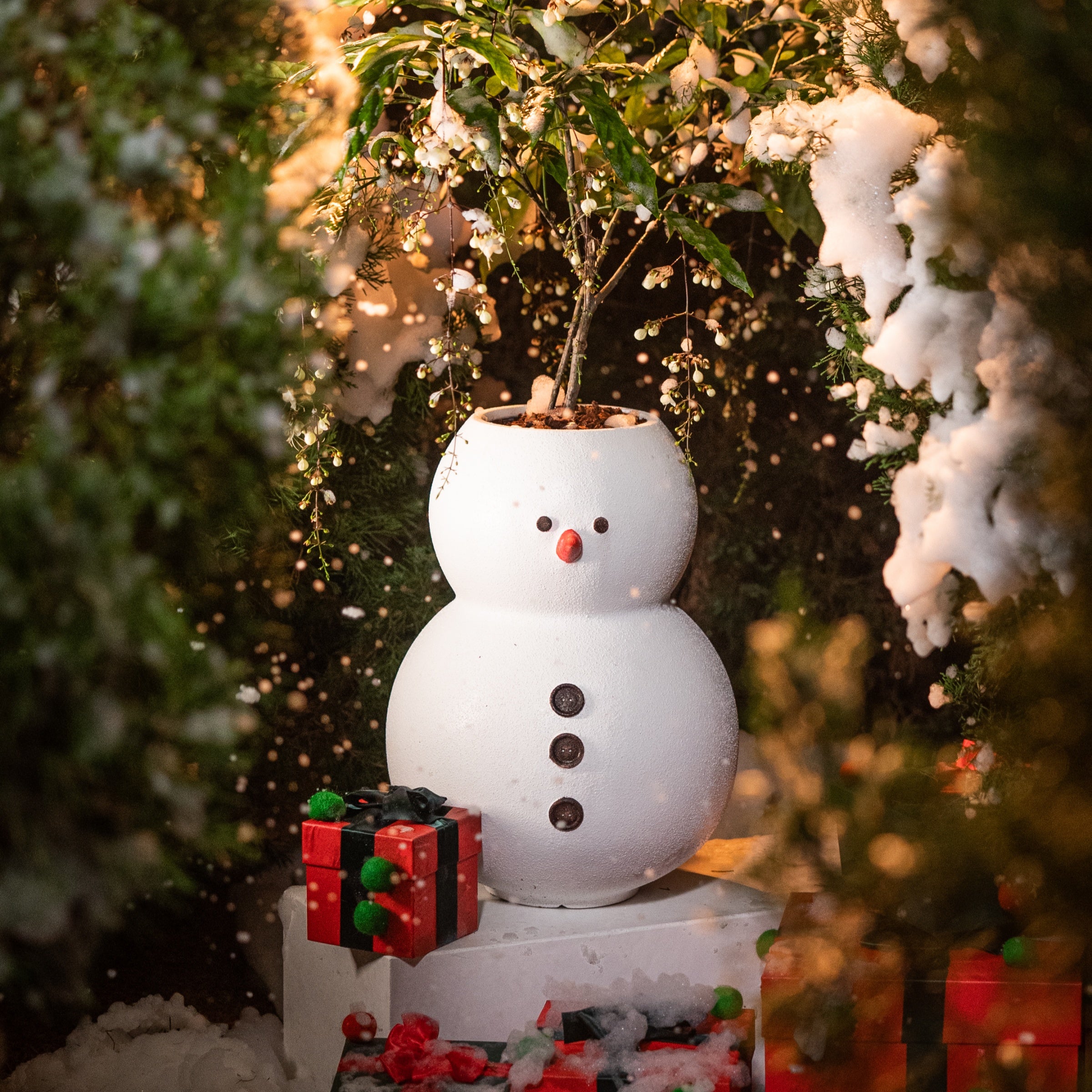 Wild Works x Super Bonsai Ding Dong Flower Pot Medieval Floor Decorati